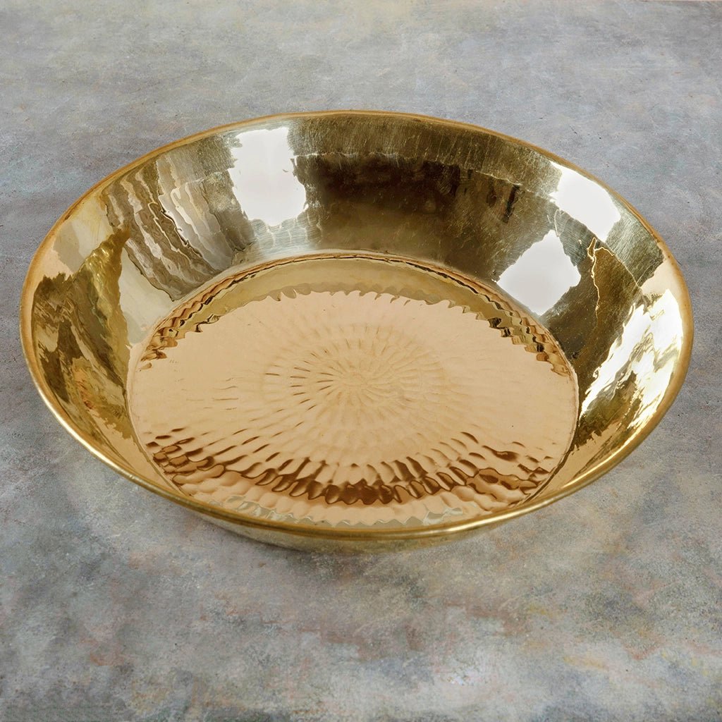 Brass Paraat - Handmade, Hammered Finish & Pure Brass - Kalasians